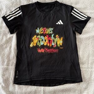 Adidas NYC RUNS Brooklyn Half Marathon Women’s shirt size small